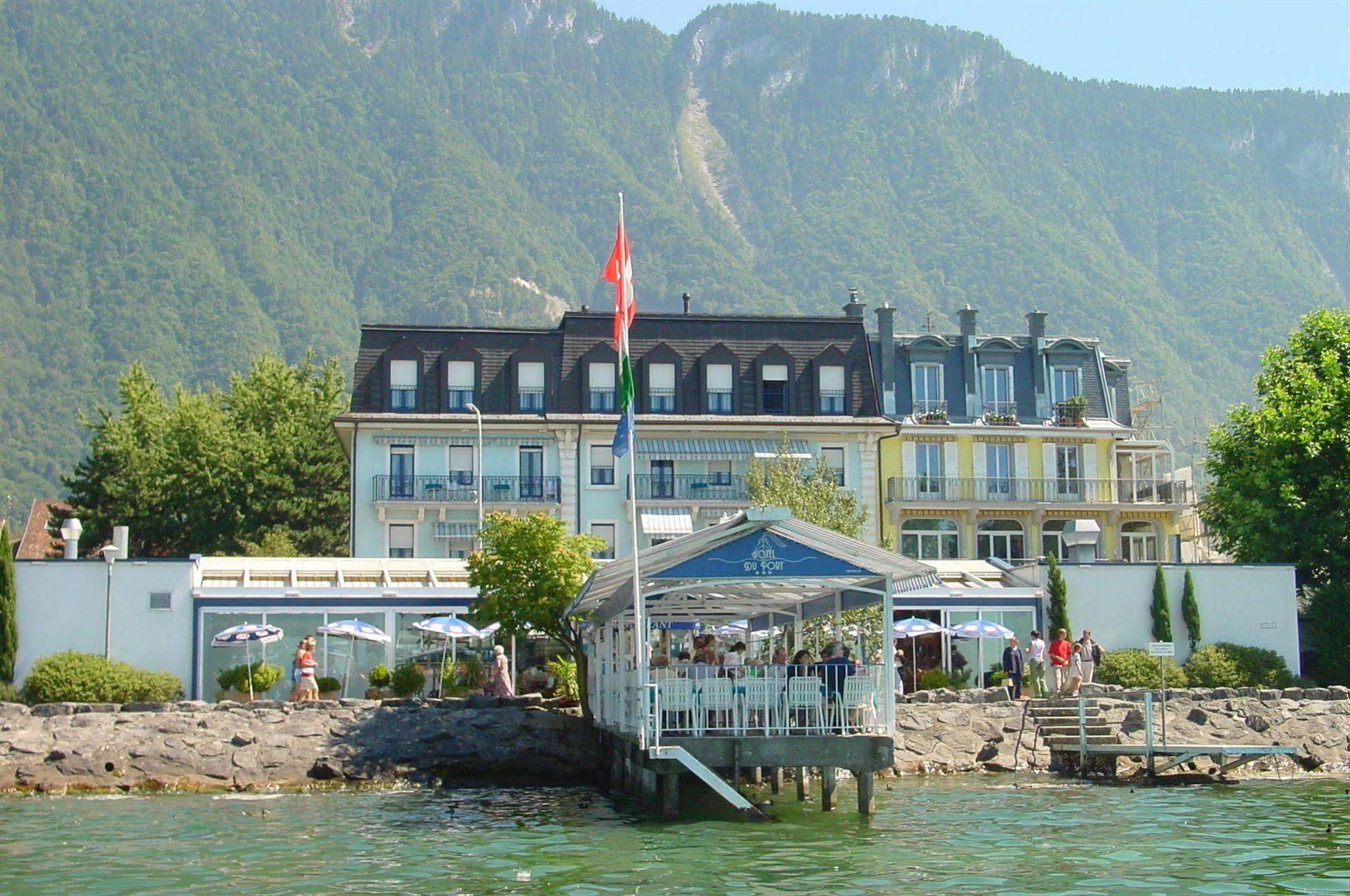 Hotel Du Port วิลล์เนิฟ ภายนอก รูปภาพ